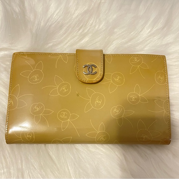 Chanel Rose Patent leather long wallet - Picture 1 of 8